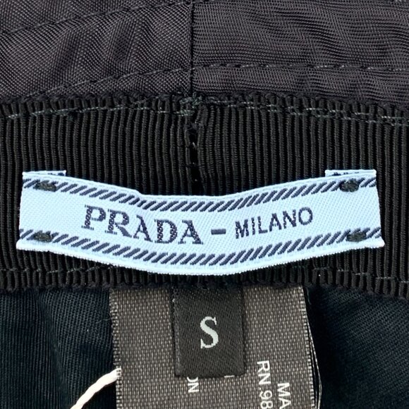 H12540 Prada Black Triangle Logo Cotton Bucket Hat Size S Hat Circumference 57cm main image 9